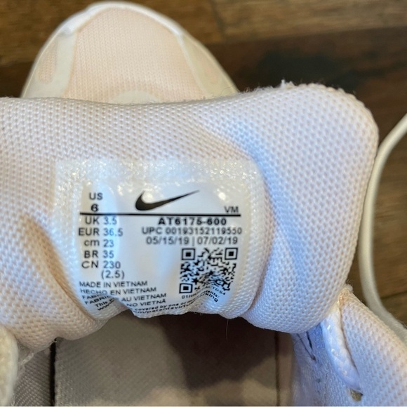 Nike Women's Air Max 200 Light Pink Size 6 - Picture 12 of 12